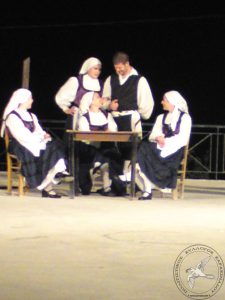 2010 Βραδιά Παράδοσης | Θέατρο Δερματούσας