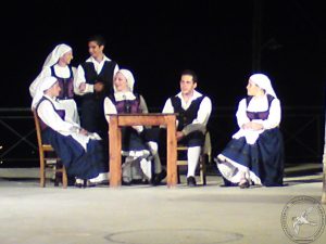 2010 Βραδιά Παράδοσης | Θέατρο Δερματούσας