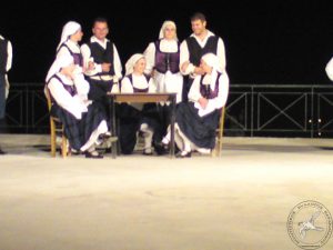 2010 Βραδιά Παράδοσης | Θέατρο Δερματούσας