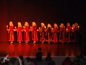 2012 Διαδρομές στην Παράδοση