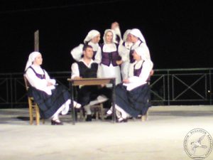 2010 Βραδιά Παράδοσης | Θέατρο Δερματούσας