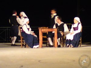 2010 Βραδιά Παράδοσης | Θέατρο Δερματούσας