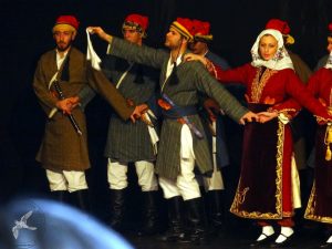 2012 Διαδρομές στην Παράδοση