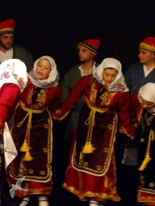 2012 Διαδρομές στην Παράδοση