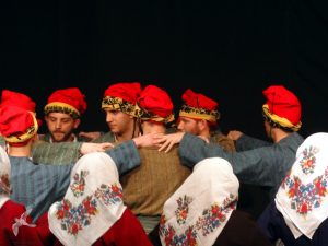 2012 Διαδρομές στην Παράδοση