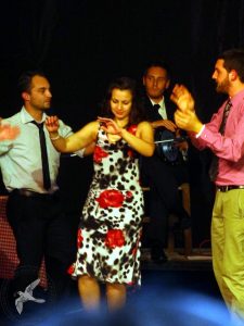 2012 Διαδρομές στην Παράδοση