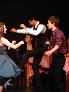 2012 Διαδρομές στην Παράδοση