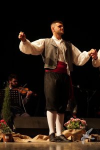 2024 “Για την καλή παρέα μου, θα πω ένα τραγουδάκι…”