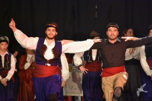 2020 “Πιάστε το χορό μικροί, μεγάλοι”