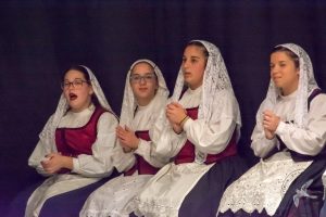 2017 “Πιάστε το χορό μικροί, μεγάλοι”