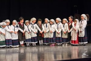 2017 “Πιάστε το χορό μικροί, μεγάλοι”