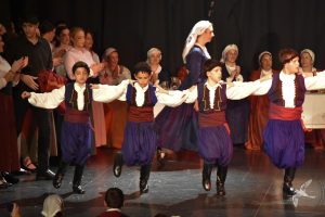 2020 “Πιάστε το χορό μικροί, μεγάλοι”