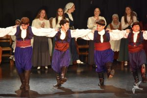 2020 “Πιάστε το χορό μικροί, μεγάλοι”