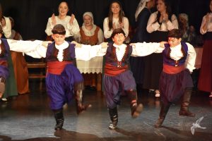 2020 “Πιάστε το χορό μικροί, μεγάλοι”