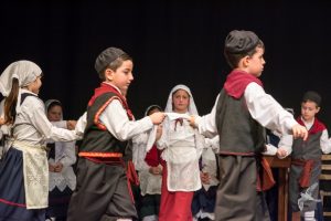 2017 “Πιάστε το χορό μικροί, μεγάλοι”