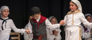 2017 “Πιάστε το χορό μικροί, μεγάλοι”