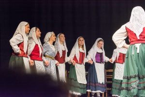 2017 “Πιάστε το χορό μικροί, μεγάλοι”