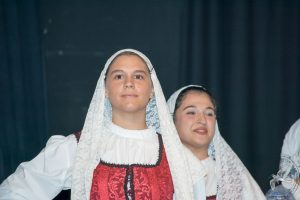 2017 “Πιάστε το χορό μικροί, μεγάλοι”