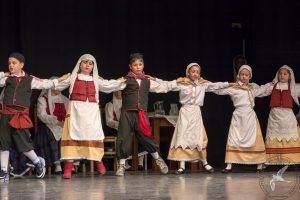 2017 “Πιάστε το χορό μικροί, μεγάλοι”