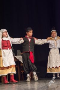 2017 “Πιάστε το χορό μικροί, μεγάλοι”