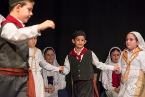 2017 “Πιάστε το χορό μικροί, μεγάλοι”