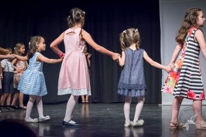 2018 “Χορεύω, παίζω και σου τραγουδώ”