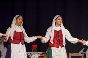 2017 “Πιάστε το χορό μικροί, μεγάλοι”