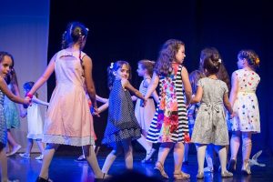 2018 “Χορεύω, παίζω και σου τραγουδώ”