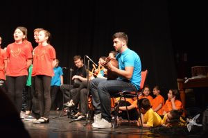 2015 “Χορεύω, παίζω και χαμογελώ”