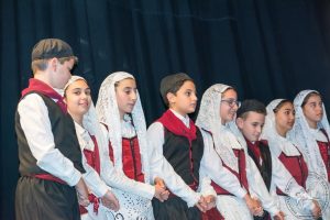 2017 “Πιάστε το χορό μικροί, μεγάλοι”