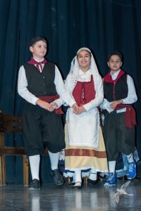 2017 “Πιάστε το χορό μικροί, μεγάλοι”