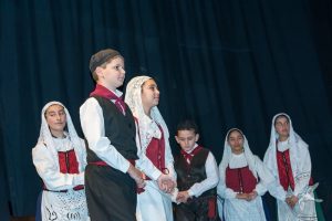 2017 “Πιάστε το χορό μικροί, μεγάλοι”