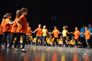 2015 “Χορεύω, παίζω και χαμογελώ”