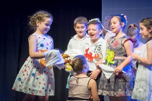 2018 “Χορεύω, παίζω και σου τραγουδώ”