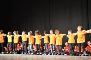 2015 “Χορεύω, παίζω και χαμογελώ”