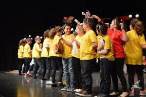 2015 “Χορεύω, παίζω και χαμογελώ”