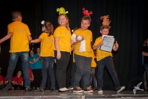 2015 “Χορεύω, παίζω και χαμογελώ”