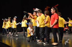 2015 “Χορεύω, παίζω και χαμογελώ”