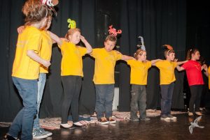 2015 “Χορεύω, παίζω και χαμογελώ”