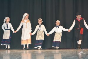 2018 “Πιάστε το χορό μικροί, μεγάλοι”