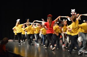 2015 “Χορεύω, παίζω και χαμογελώ”