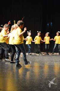 2015 “Χορεύω, παίζω και χαμογελώ”