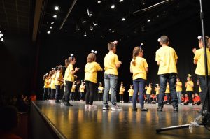 2015 “Χορεύω, παίζω και χαμογελώ”