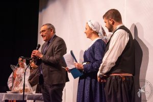 2020 “Πιάστε το χορό μικροί, μεγάλοι”