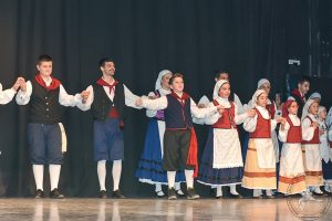 2018 “Πιάστε το χορό μικροί, μεγάλοι”