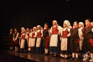 2020 “Πιάστε το χορό μικροί, μεγάλοι”