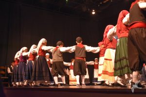 2020 “Πιάστε το χορό μικροί, μεγάλοι”