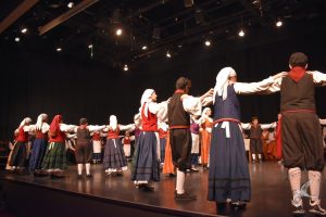 2020 “Πιάστε το χορό μικροί, μεγάλοι”