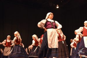 2020 “Πιάστε το χορό μικροί, μεγάλοι”