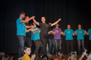 2015 “Χορεύω, παίζω και χαμογελώ”